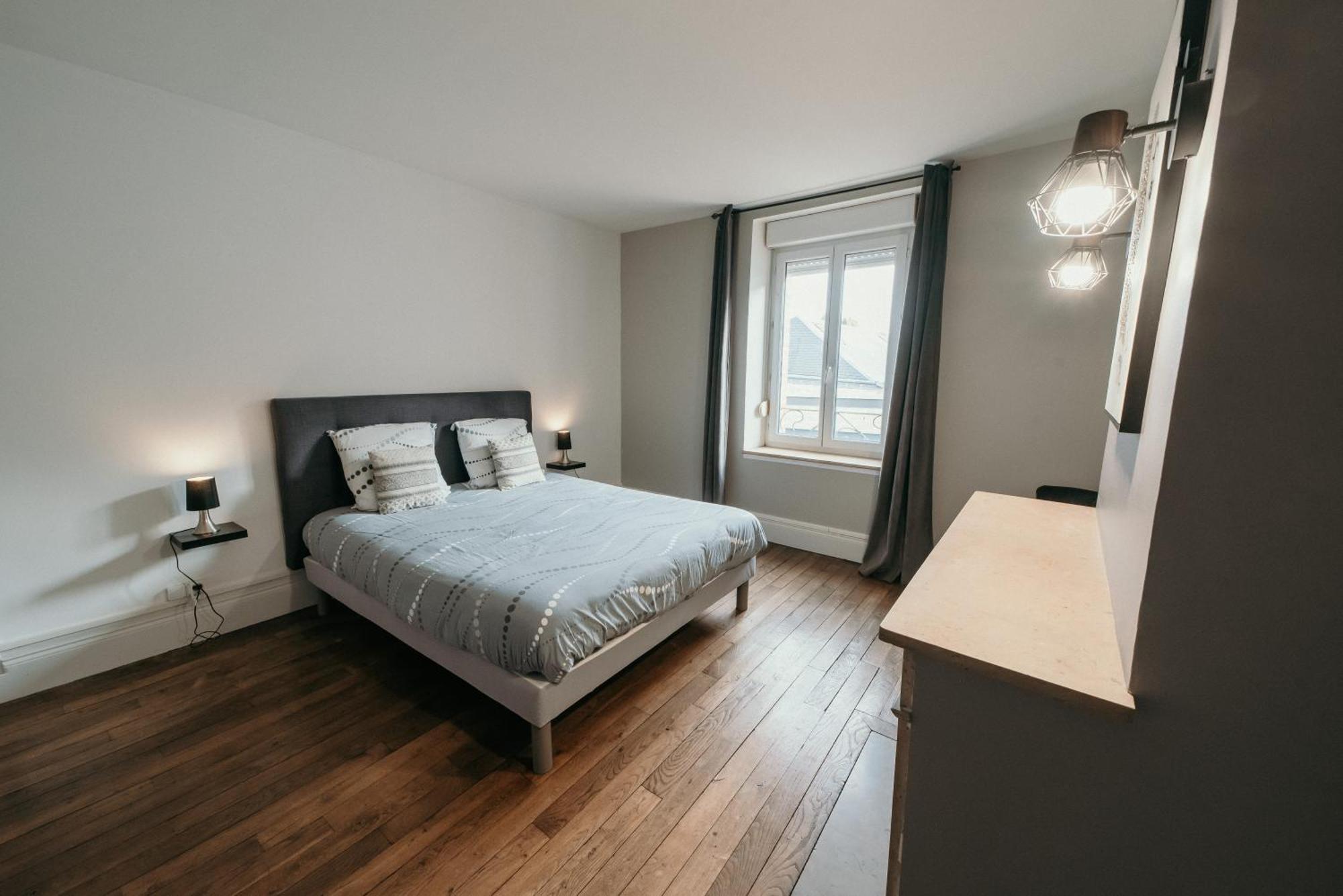 Appartement D'Alexandre Hyper Centre-Ville Charleville-Mézières 외부 사진