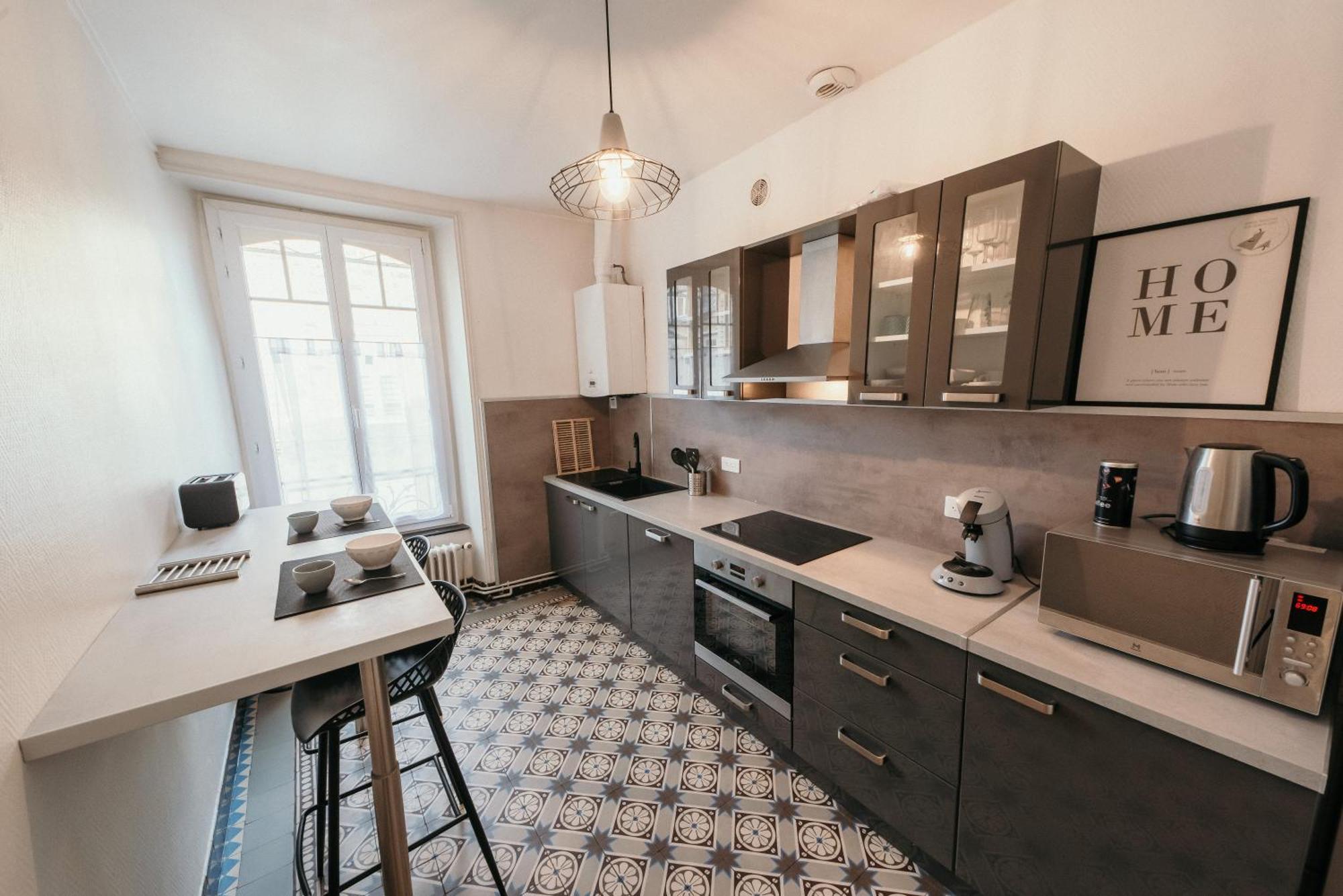 Appartement D'Alexandre Hyper Centre-Ville Charleville-Mézières 외부 사진